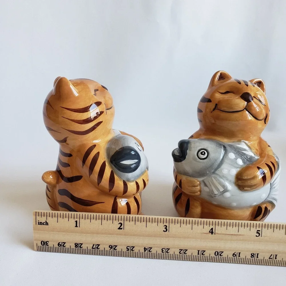 Ginger Orange Cat Salt And Pepper Set Stripped Tabby Holding Fish